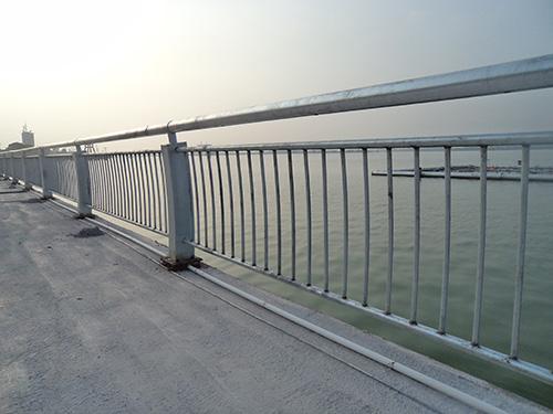 40.jpg 橋梁護欄