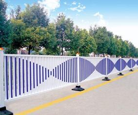 道路護(hù)欄.jpg 道路護(hù)欄.jpg